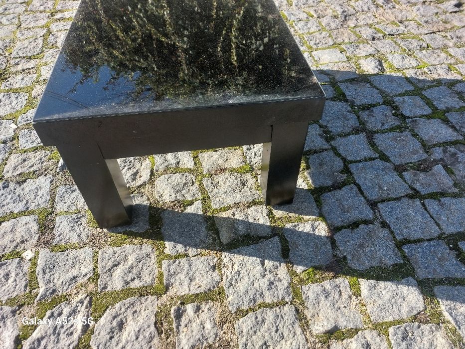 Mesa de apoio  para sala