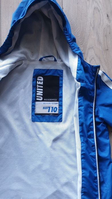 Kurtka letnia Reserved wiatrówka r. 110