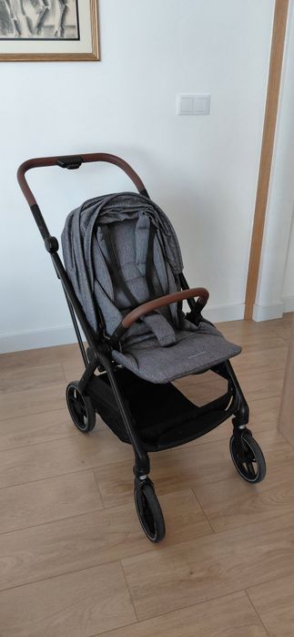 Carrinho de Passeio Maxi Cosi Leona 2 - 0-22 kg