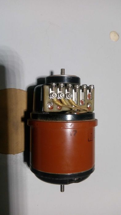 Двигатель-датчик сельсин ДИД1101(новый).