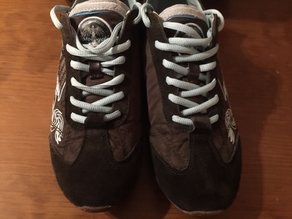 Ténis Von Dutch castanhos tam. 37 - Raros