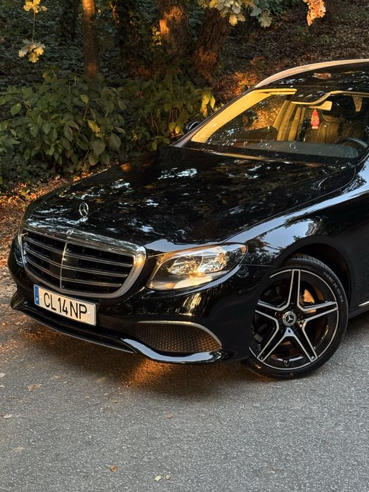 Mercedes E220d 9G-TRONIC 2017