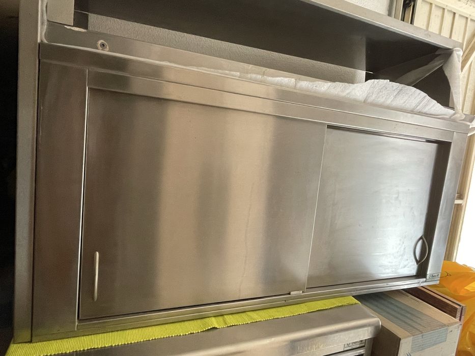 Armario parede e 4 prateleiras inox cozinha