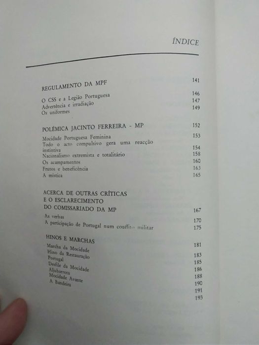 2 Livros : A Legião Portuguesa e A Mocidade Portuguesa
