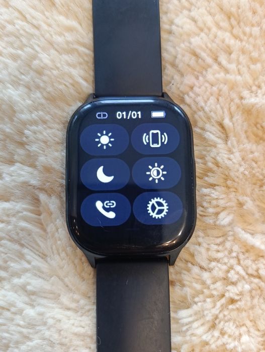 Стильные Смарт-часы HK21