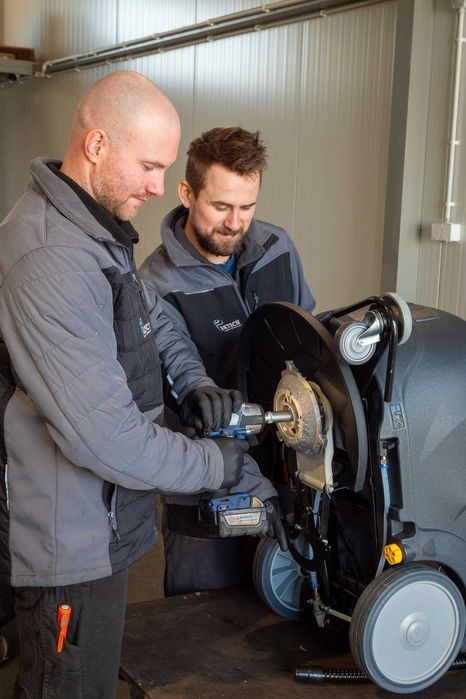 Serwis, sprzedaż i wynajem myjek ciśnieniowych | Karcher, Ehrle, IPC
