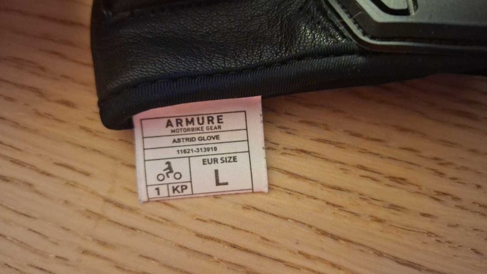 Vendo Casaco e Luvas de Mota da marca Armune