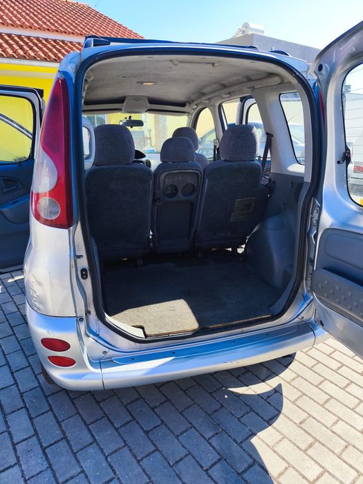 Toyota yaris versos