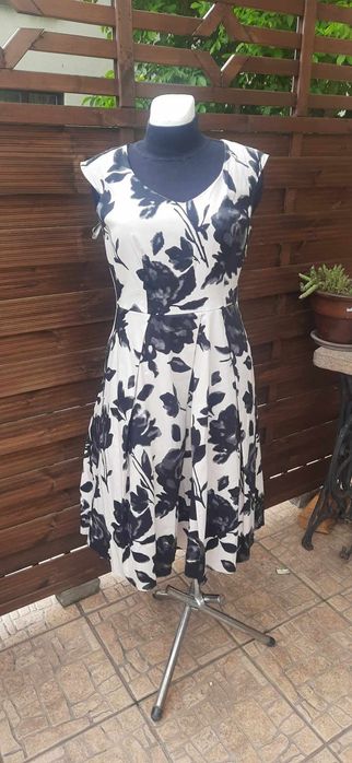 Taranko Sukienka w kwiaty