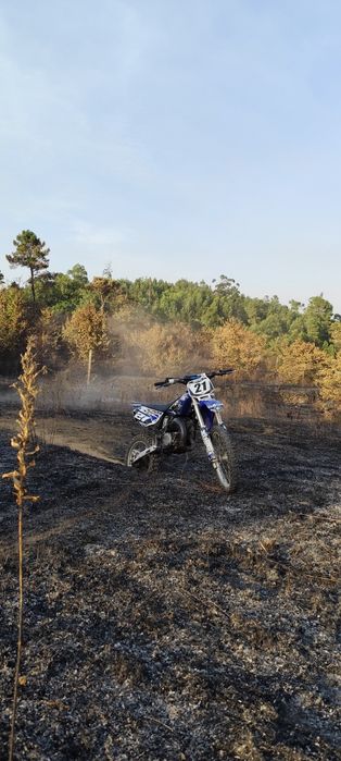 Yhamaha yz85 rodas grandes