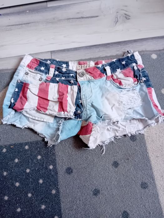 Mam na sprzedaż spodenki