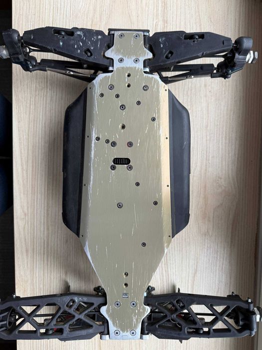 RC samochód Truggy Mugen Seiki MBX7TR eco kit + części
