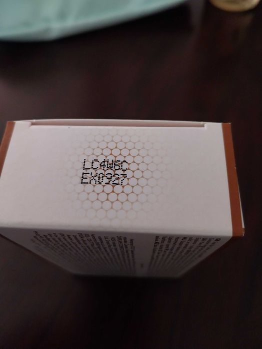 Coffret Oriflame, Bolsa + gel de banho ananás + sabonete milk & honey