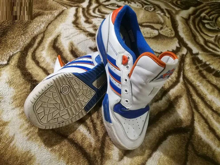 Кроссовки Adidas Drop 40 р.