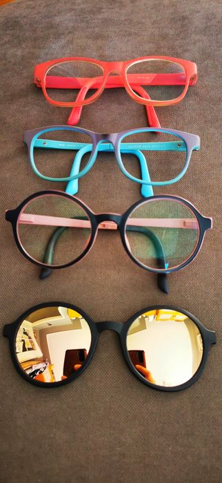 Dziewczęce ramki do okularów.