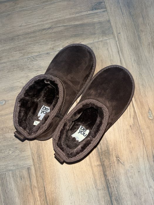 Жіночі ботинки уггі