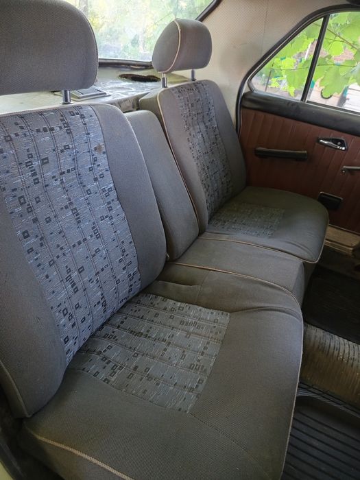 Сидения газ 31105