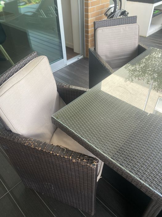 Conjunto jardim mesa e 4 cadeiras