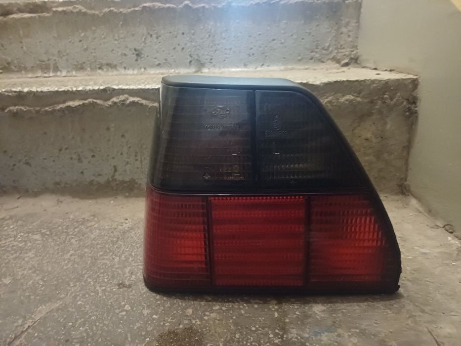 Lampa tylna hella black golf 2