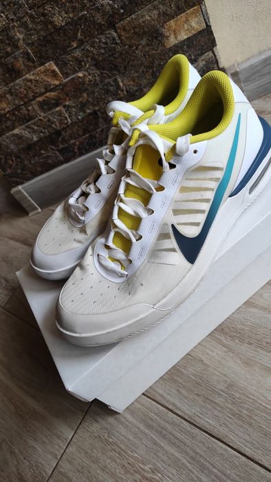 Кросівки 40 розмір