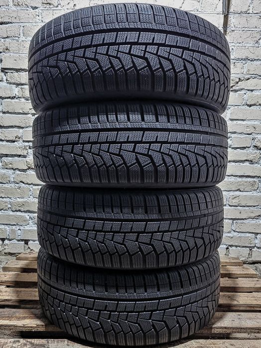 Зимові 205/55r17 Hankook | 2022 | 7mm | Hungary | Преміум шини | 4шт