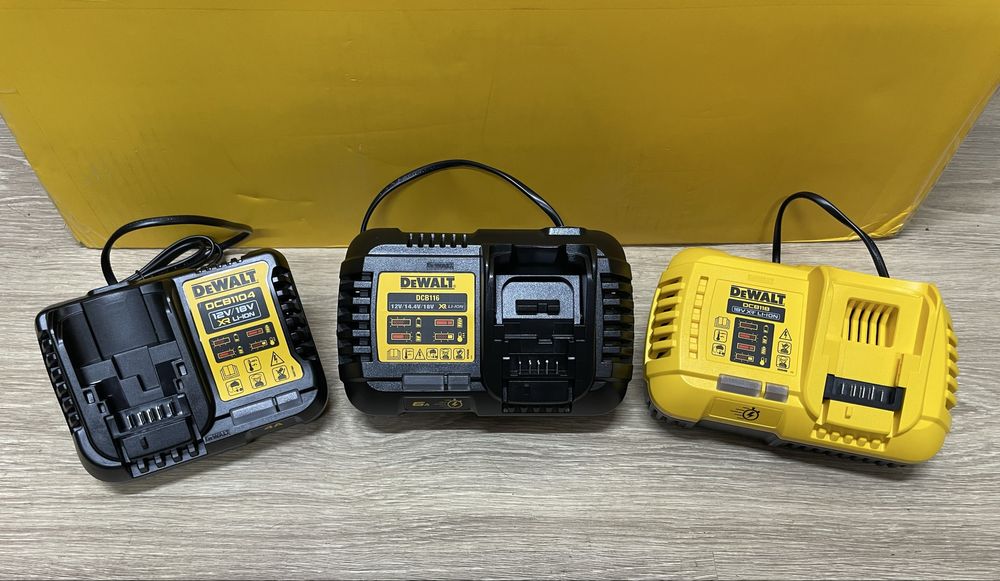 DeWalt DCB1104/DCB116/DCB118/зарядні станції деволт 220в