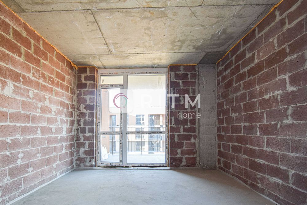 Простора 2-к квартира 64.4 м² у зданому ЖК "Варшавський Deluxe"