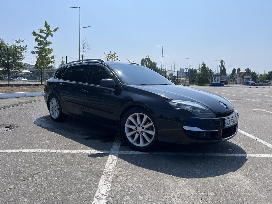 Renault Laguna, 2011