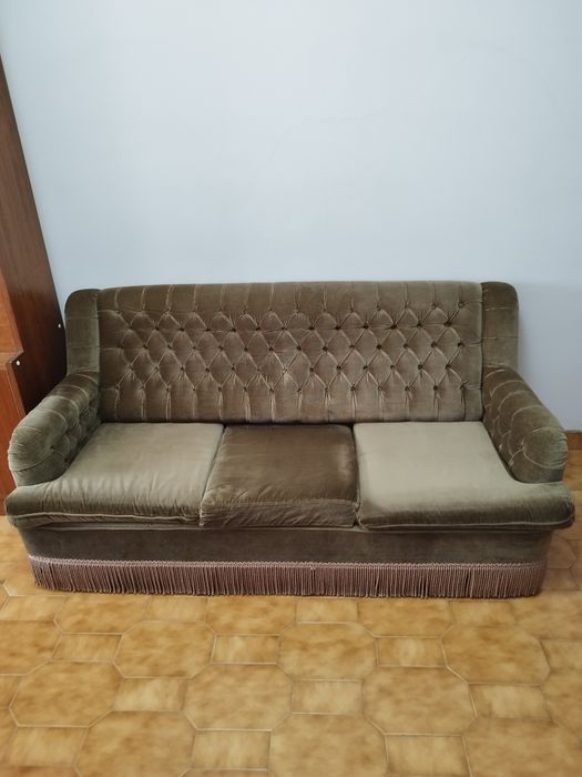 Sofá cama + 2 cadeirões