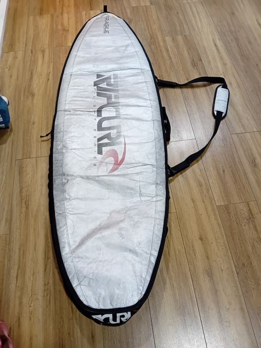 Prancha de Surf NOVA Volture  6,6 43 Lt +deck+ leash+ quilhas +capa