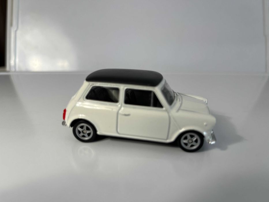 Innocenti Mini Cooper 1300   Welly -  esc.aprox.1/40