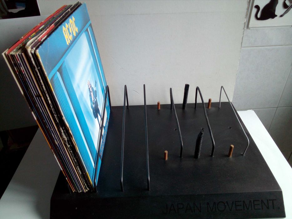 Suporte / Expositor para discos de Vinil (LP)