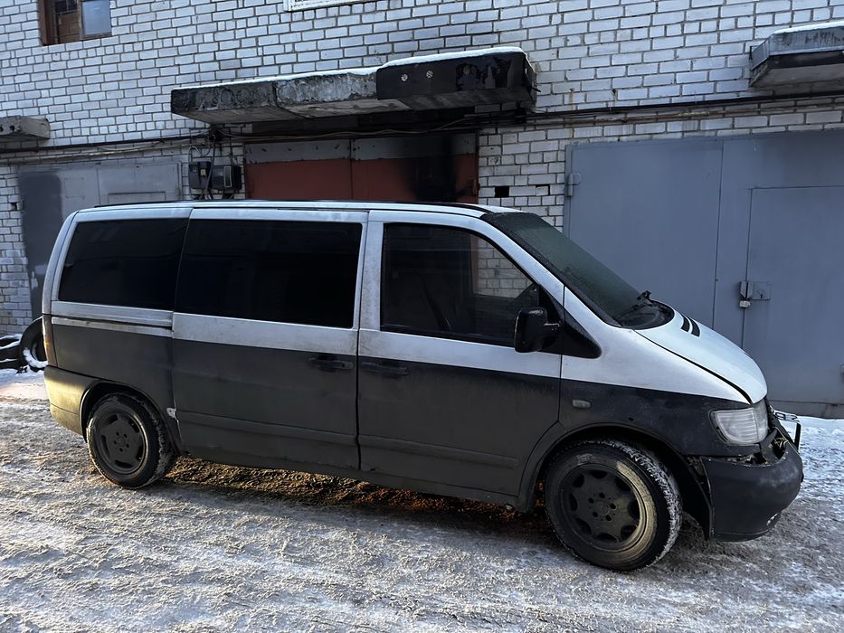 Продам Мерседес Віто 2,2 Mercedes Vito 110 CDI пасажир