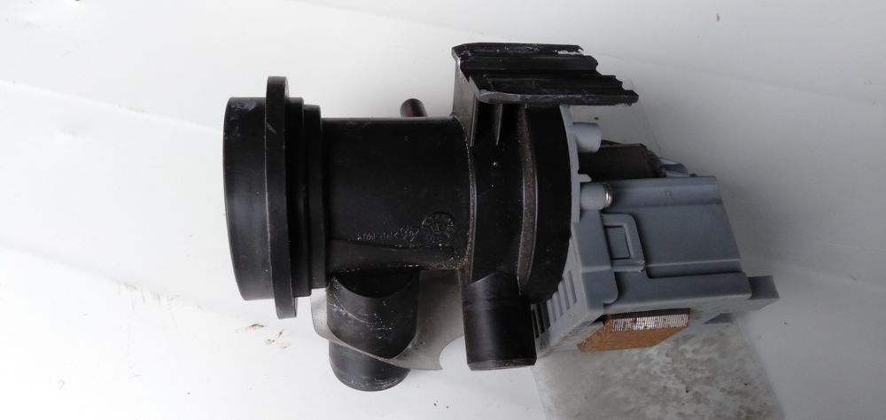 Pompa wody pralki Indesit