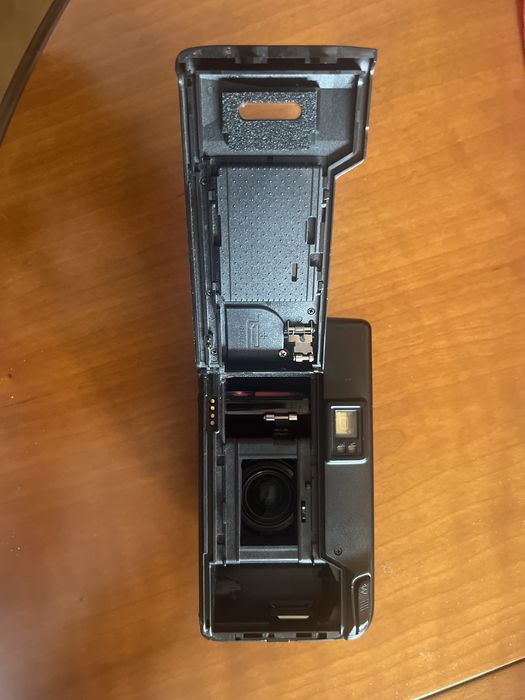 Nikon TW Zoom quartz date - camara retro