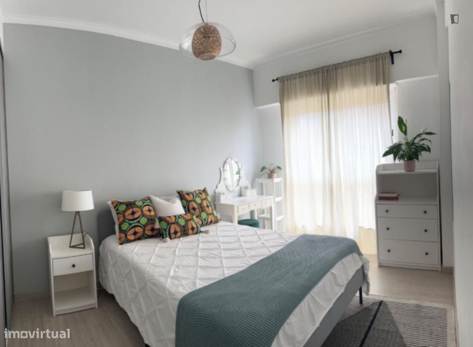 Quarto - localizado em Sintra Lisbon