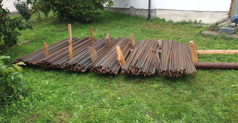 Pręt żebrowany fi18 cięty 186 cm. 8zł sztuka.