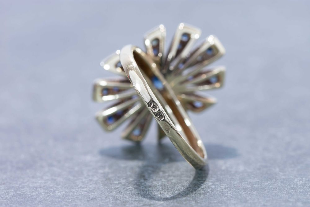 Zjawiskowy złoty komplet z szafirami, pr. 585