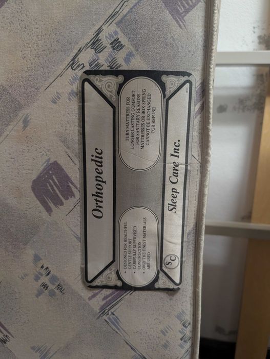 Cama de casal com cabeceira + estrado e colchão