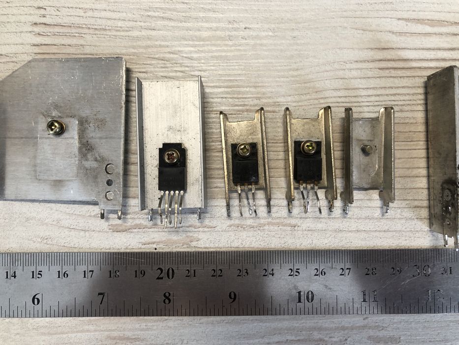 Радіатори для транзисторів (охолодження)