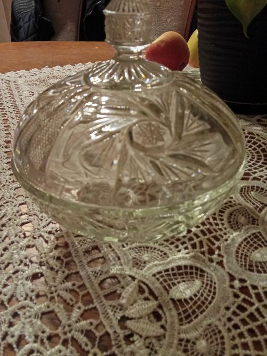 Bombonierka kryształowa