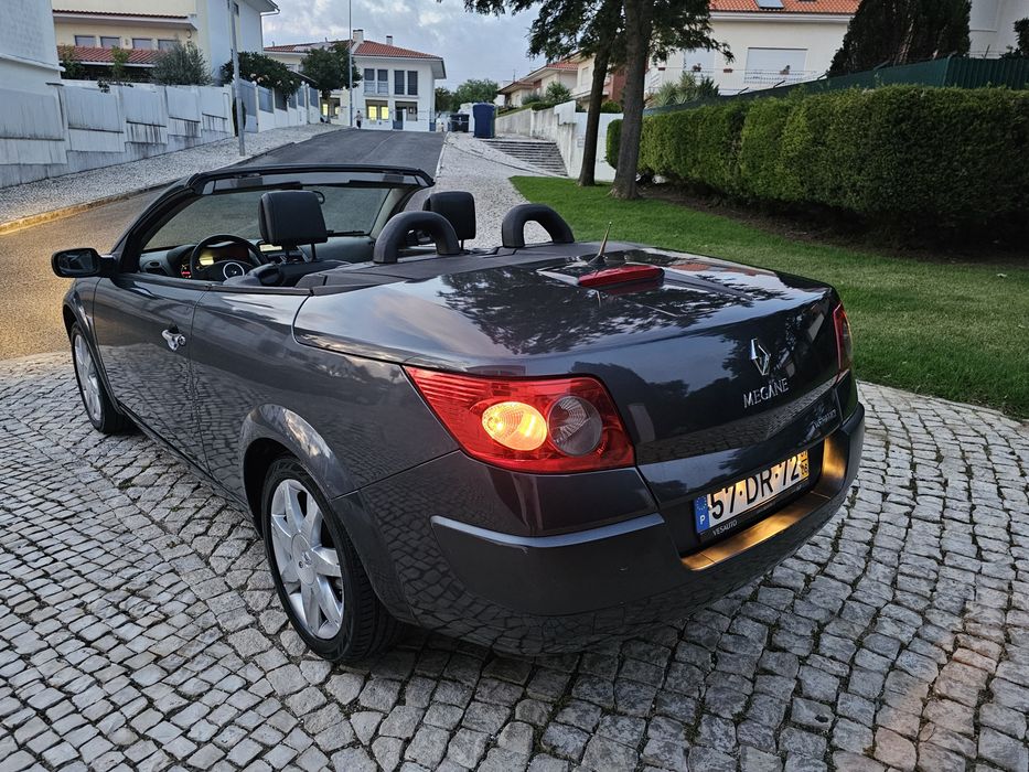 Vendo Renault Megane Cabriolet de 2007 1.5 105 cv esta em ótimo estado geral tem apenas 188 mil km para mais informações ligue me
