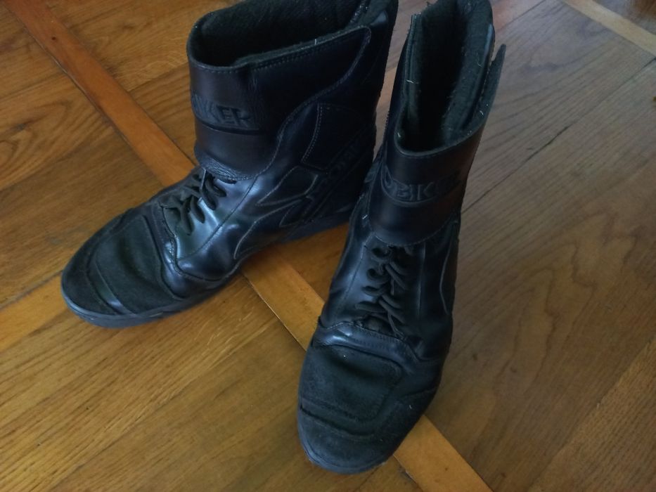 Мото екіпіровка для мотоцикліста