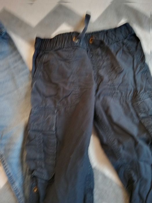 H&M, 2 x spodnie, dżinsy joggersy i cargo , roz. 110