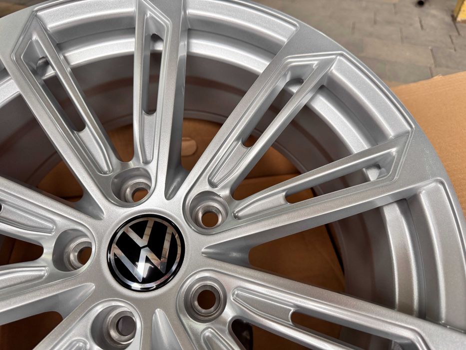 НОВІ! R17 5x112 7.5j et38 VW Touran Sharan Golf Jetta SKoda Audi 7 8