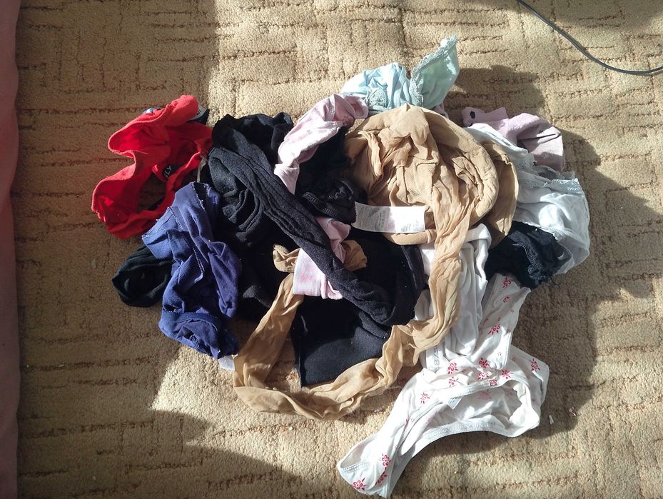 Zestaw bielizny używanej damskiej