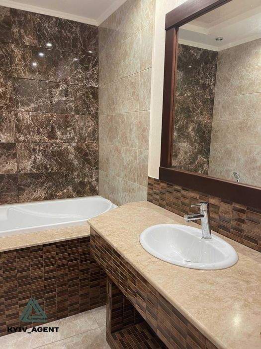 WOW! ДУУЖЕ стильна 2к квартира 70 м2 на вул Драгоманова 2-Б !