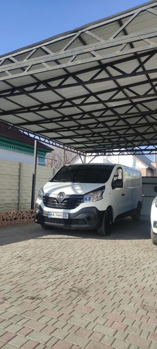 Renault Trafic 2019год