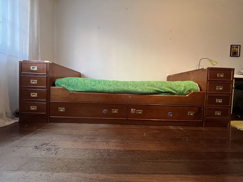 Cama solteiro c/ colchão e c/ cama extra