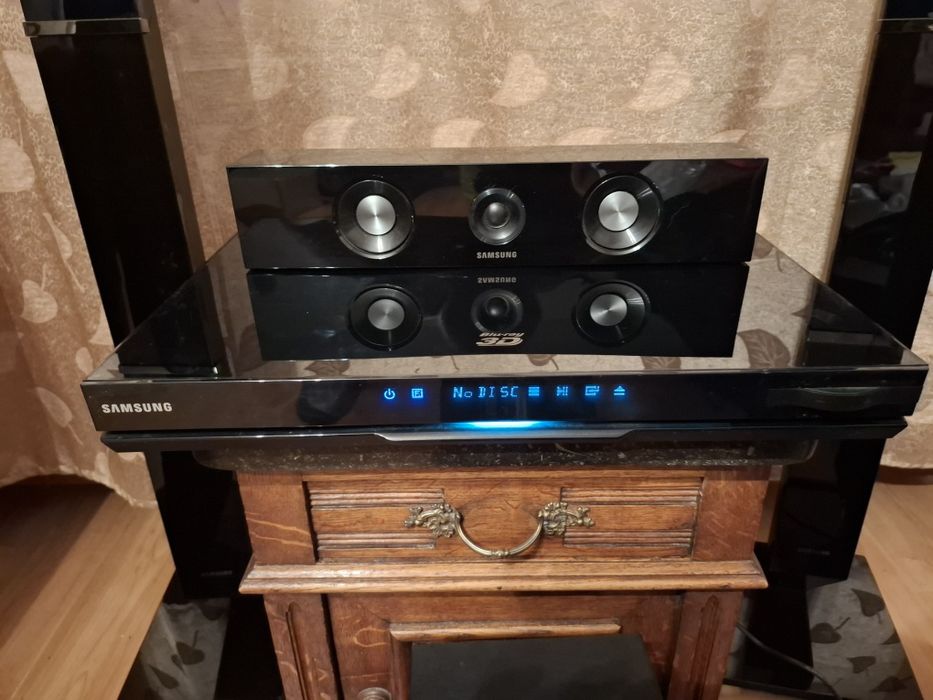 Zestaw Kina Domowego Samsung Blu Ray 3D HT‐D5550